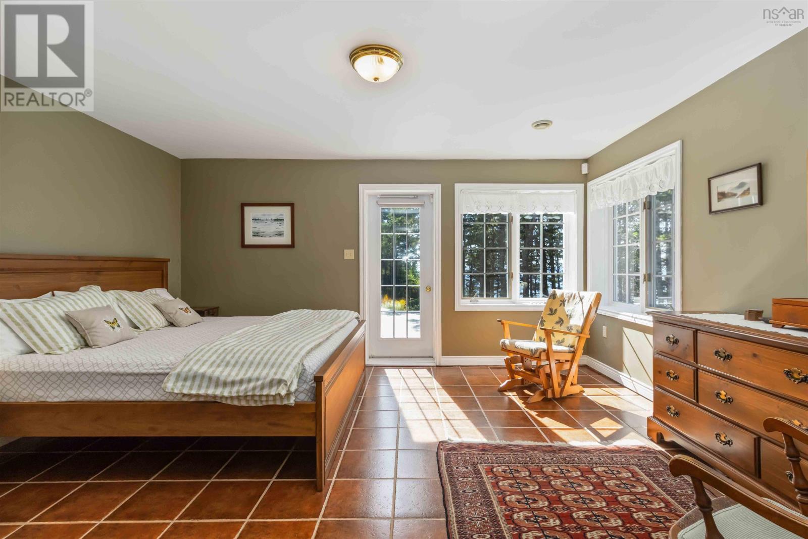 Property 15 of 35 of 42 Pierce Point Road