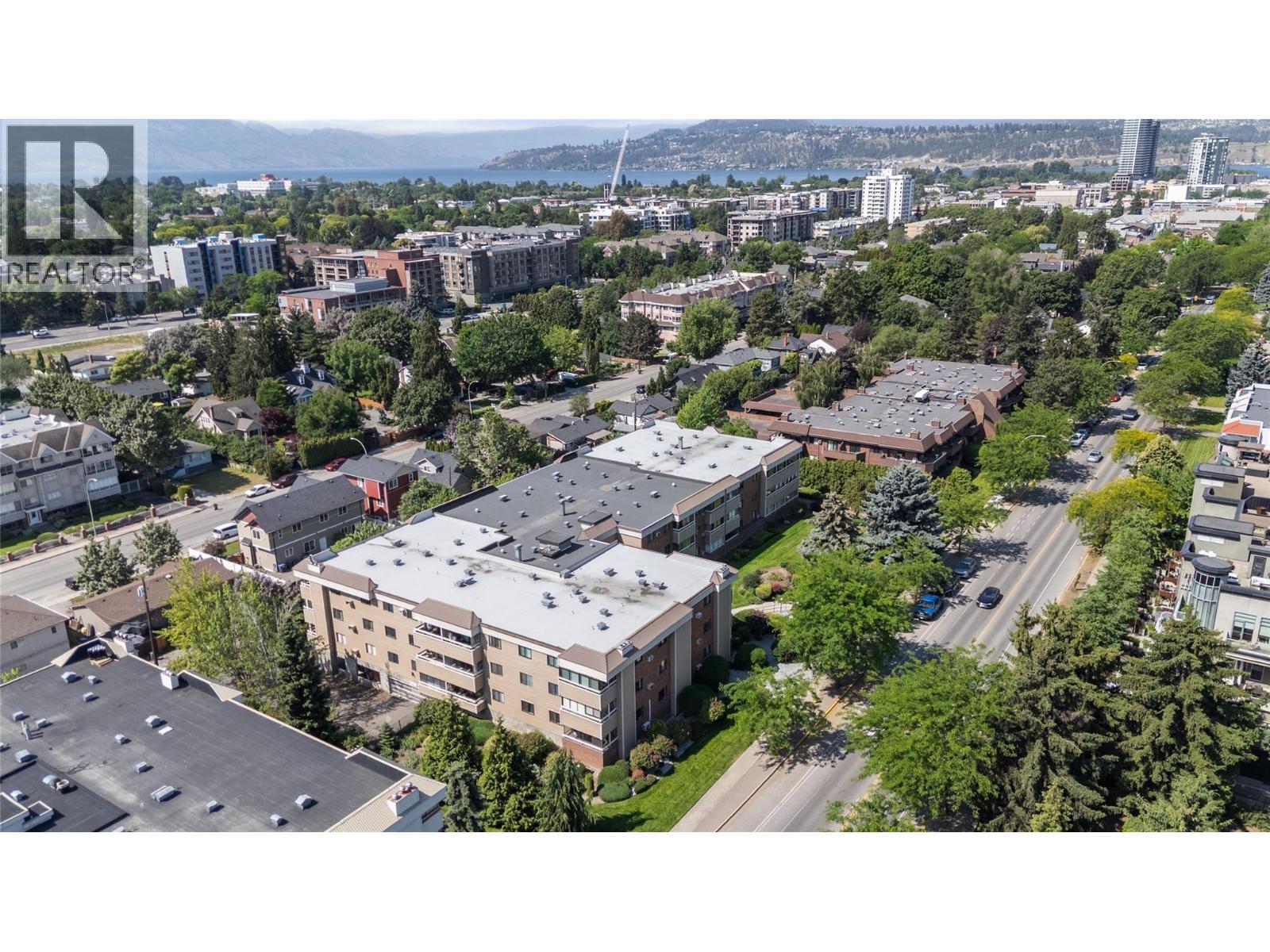 104 1035 Bernard Avenue, Kelowna