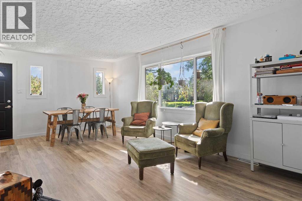 Single Family House Bungalow for Sale in  Lynnwood Drive SE Ogden Calgary 