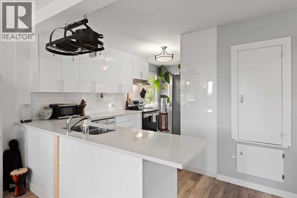 Single Family House Bungalow for Sale in  Lynnwood Drive SE Ogden Calgary 