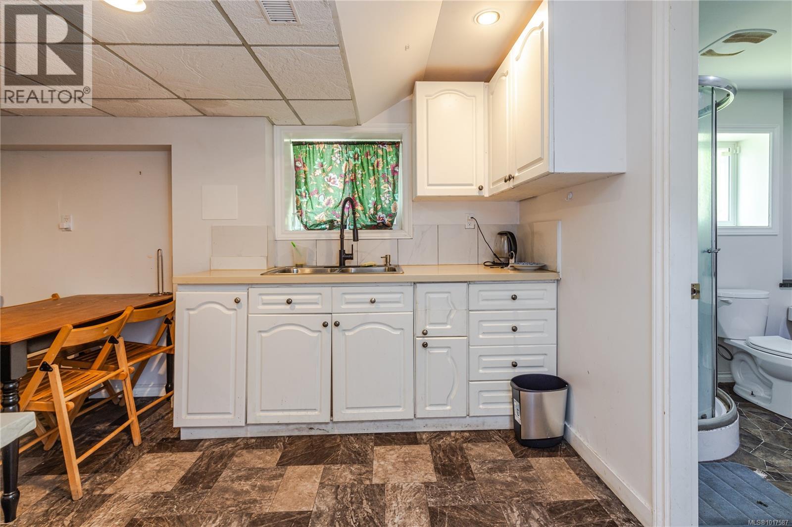 770 Government St, Duncan