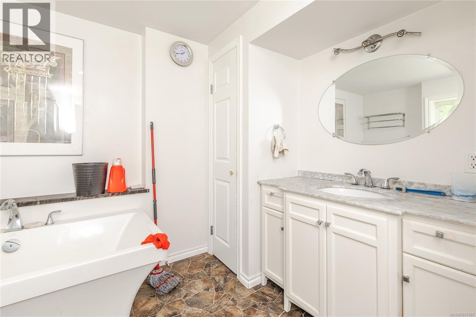 770 Government St, Duncan