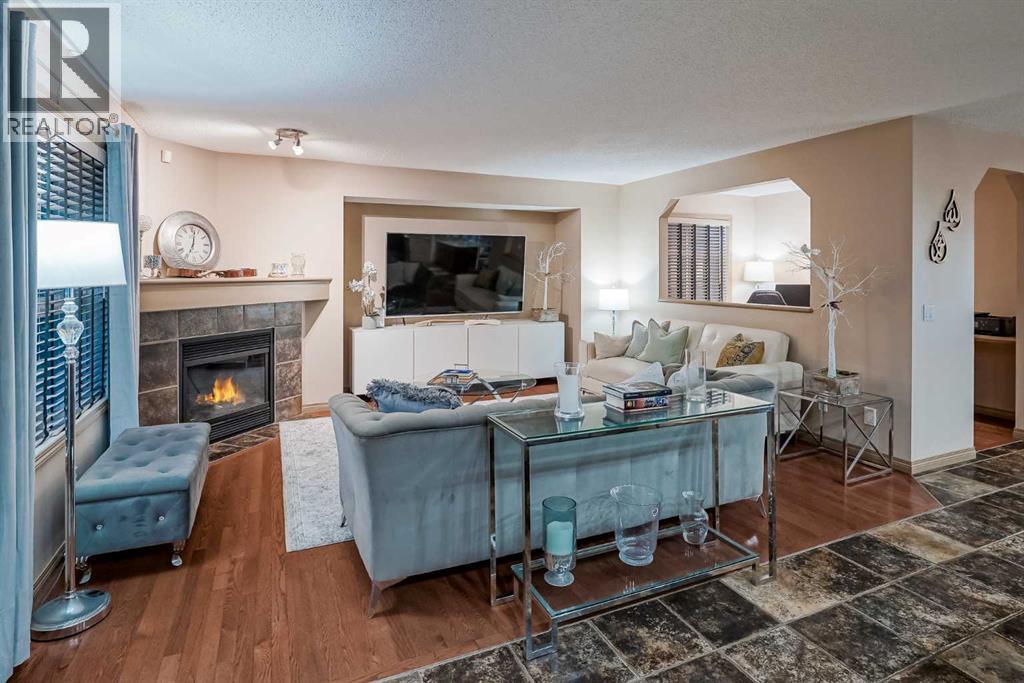 Single Family House 5 Level for Sale in  Kincora Park NW Kincora Calgary 