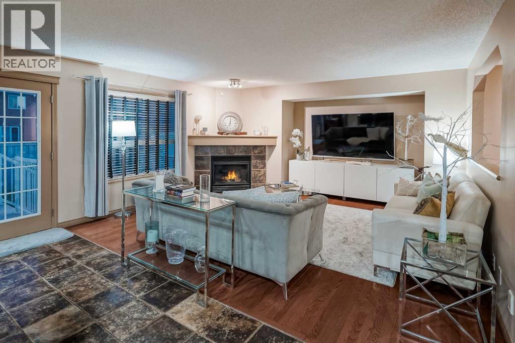 Single Family House 5 Level for Sale in  Kincora Park NW Kincora Calgary 