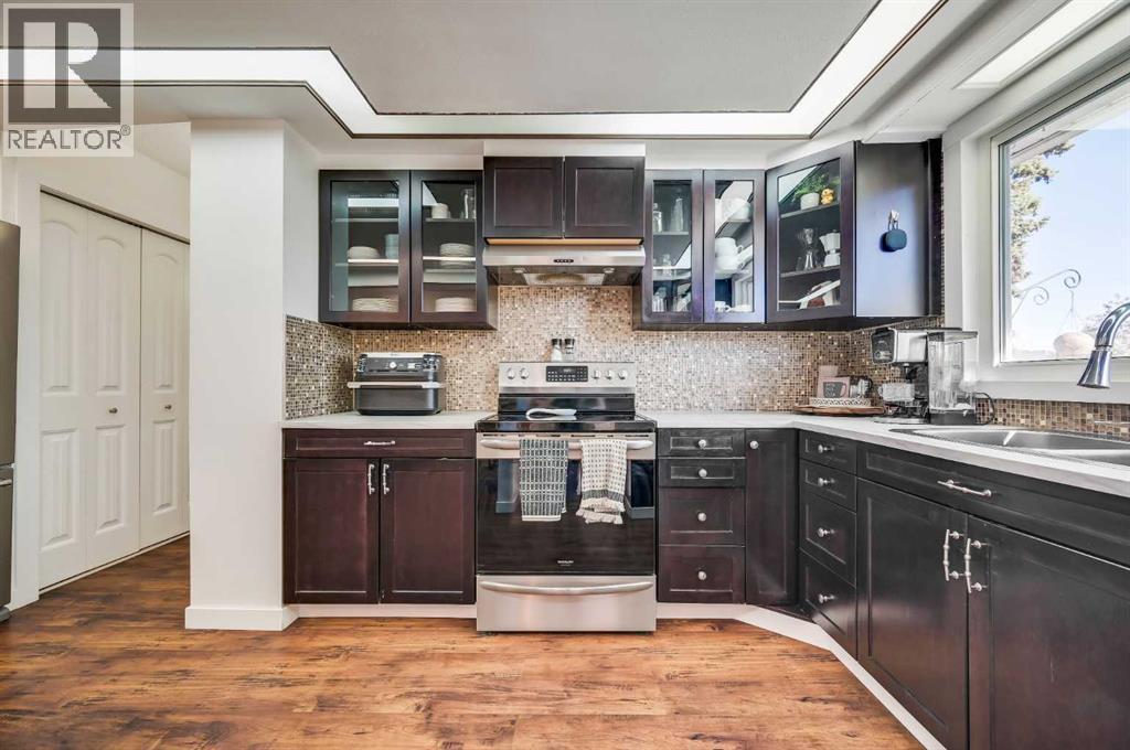 Single Family House Bungalow for Sale in  Queensland Drive SE Queensland Calgary 