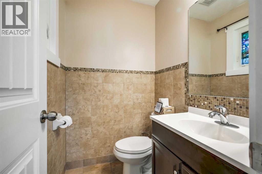 Single Family House Bungalow for Sale in  Queensland Drive SE Queensland Calgary 