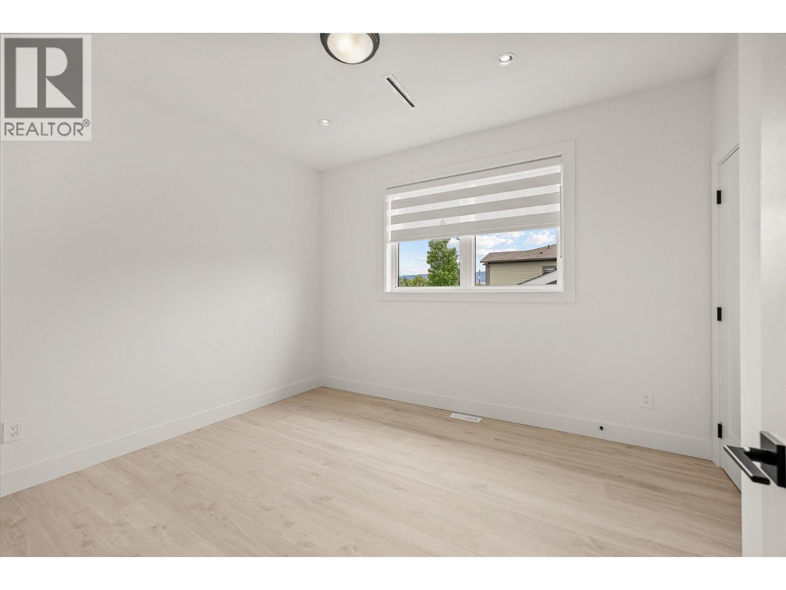 1 840 Grenfell Avenue, Kelowna