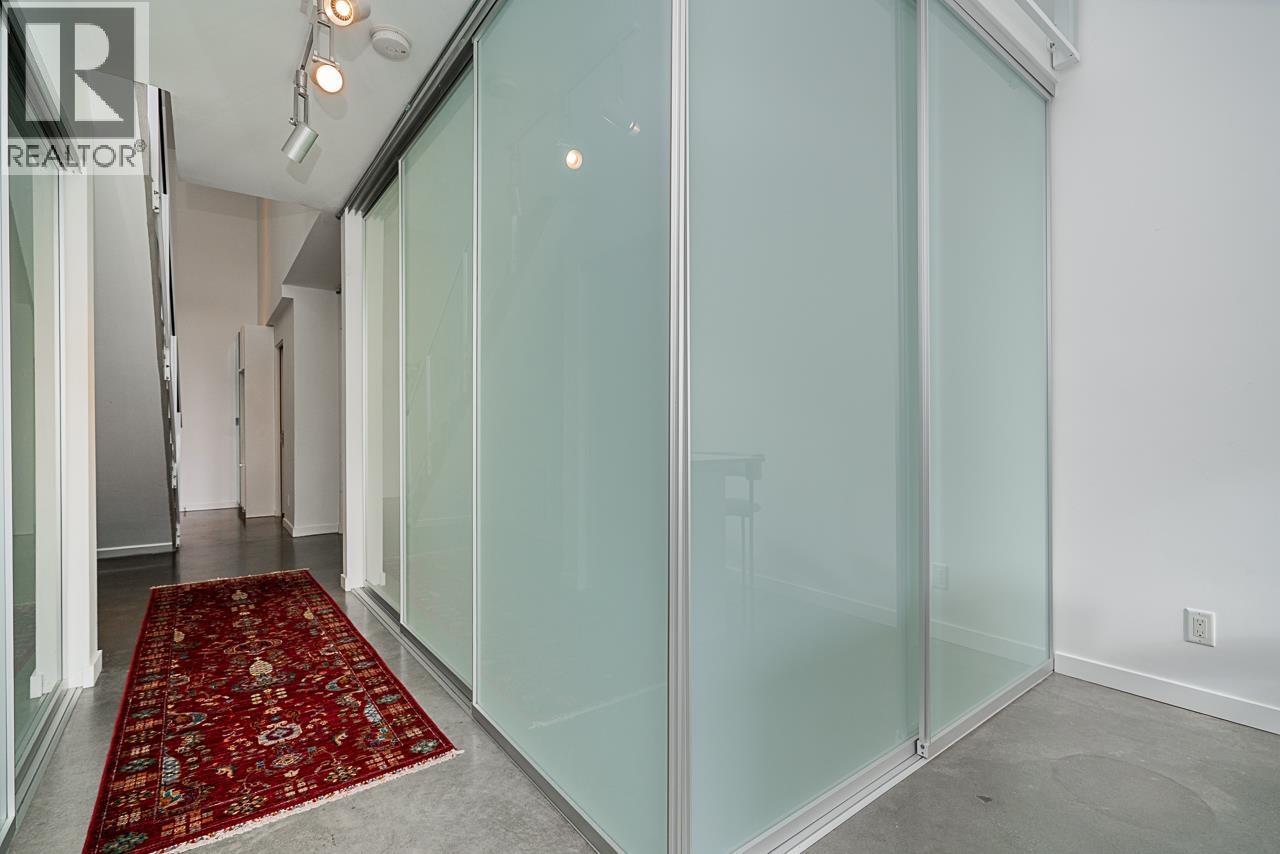 PH609 53 W HASTINGS STREET, Vancouver