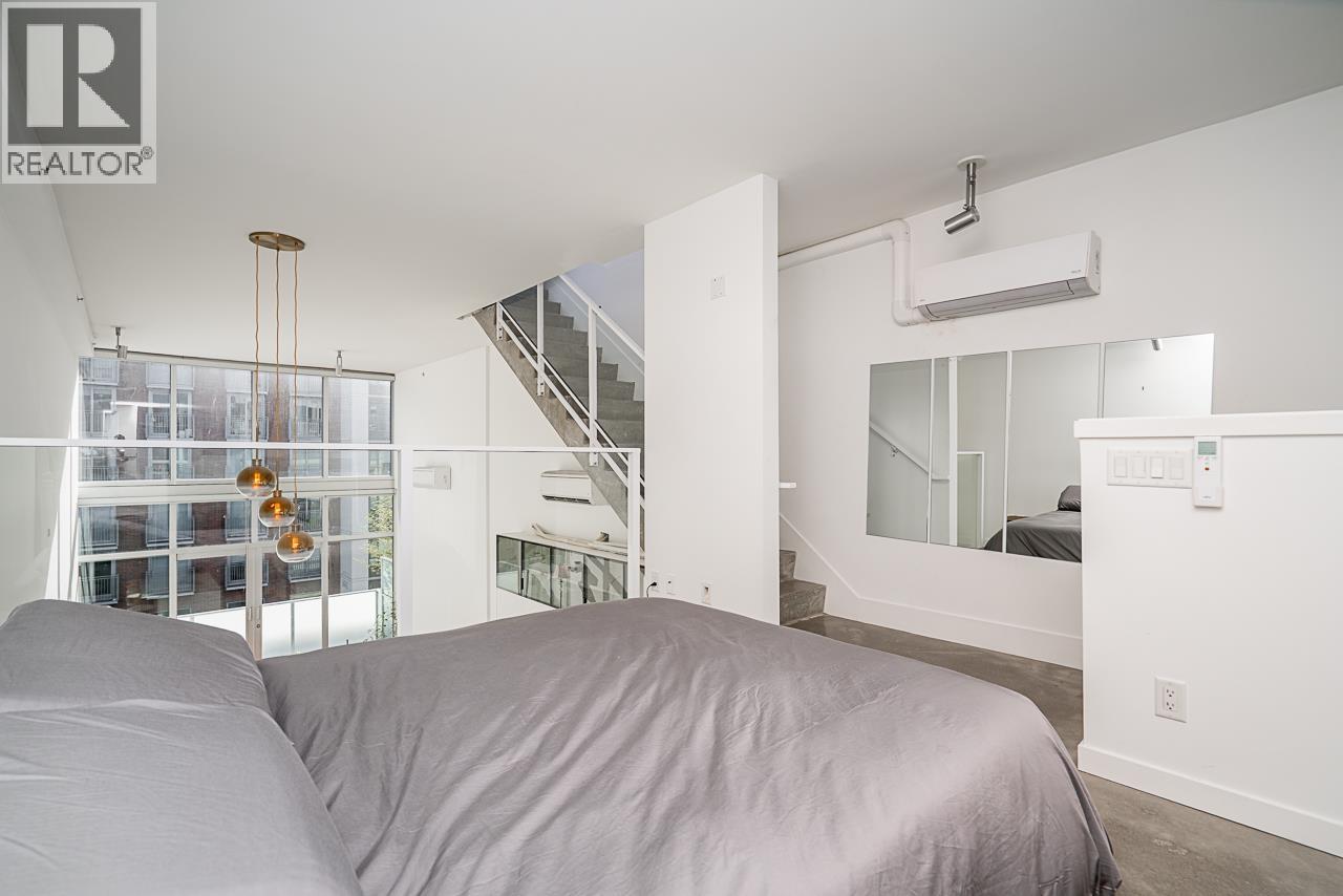 PH609 53 W HASTINGS STREET, Vancouver