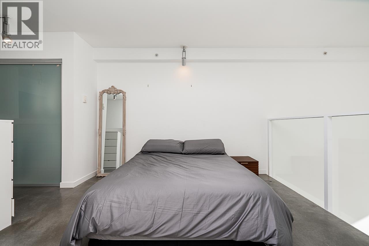 PH609 53 W HASTINGS STREET, Vancouver