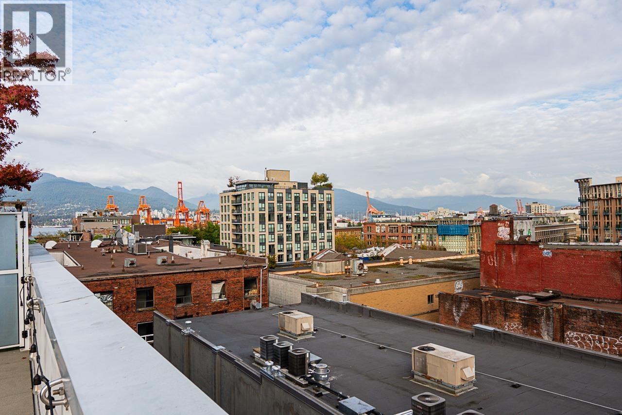 PH609 53 W HASTINGS STREET, Vancouver