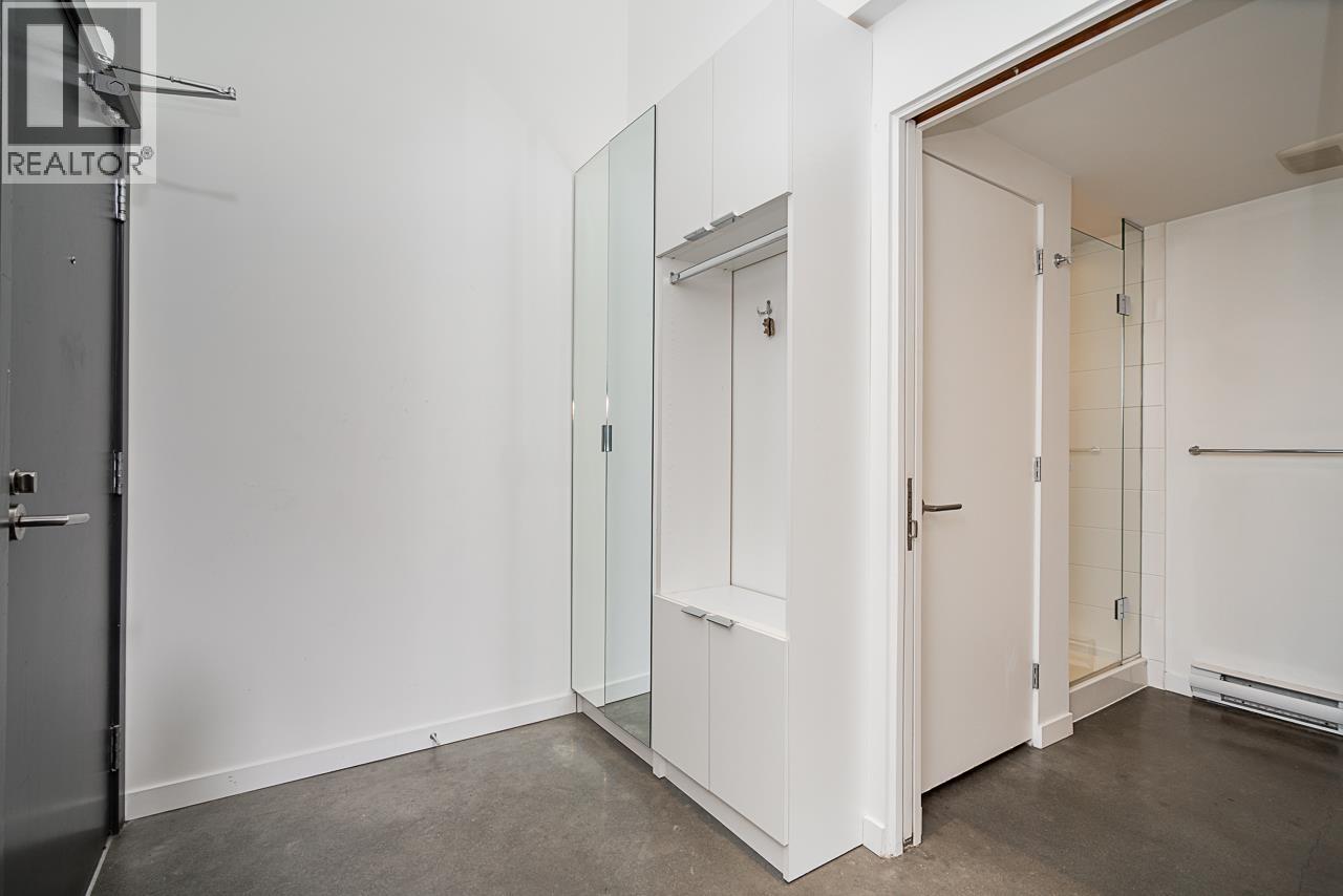 PH609 53 W HASTINGS STREET, Vancouver