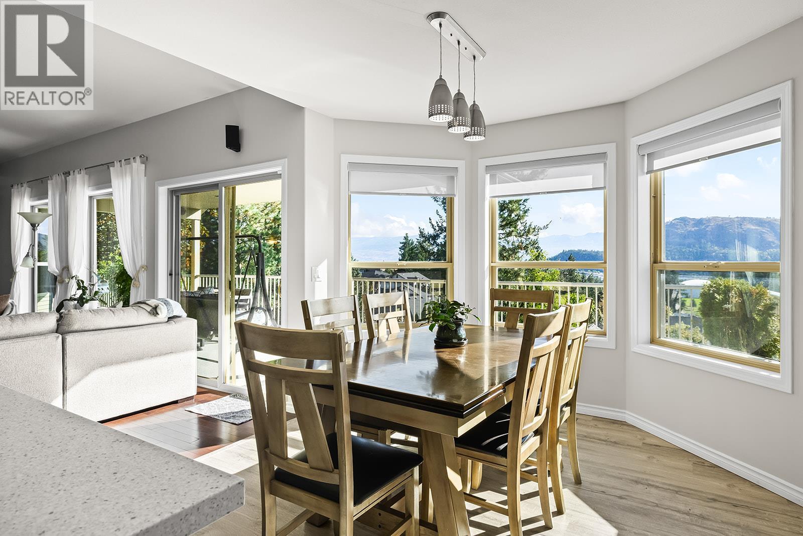  2031 Rosealee Lane, West Kelowna