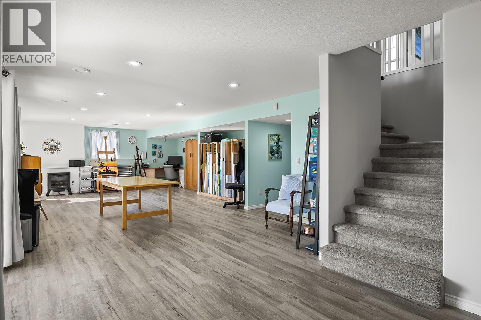  2031 Rosealee Lane, West Kelowna
