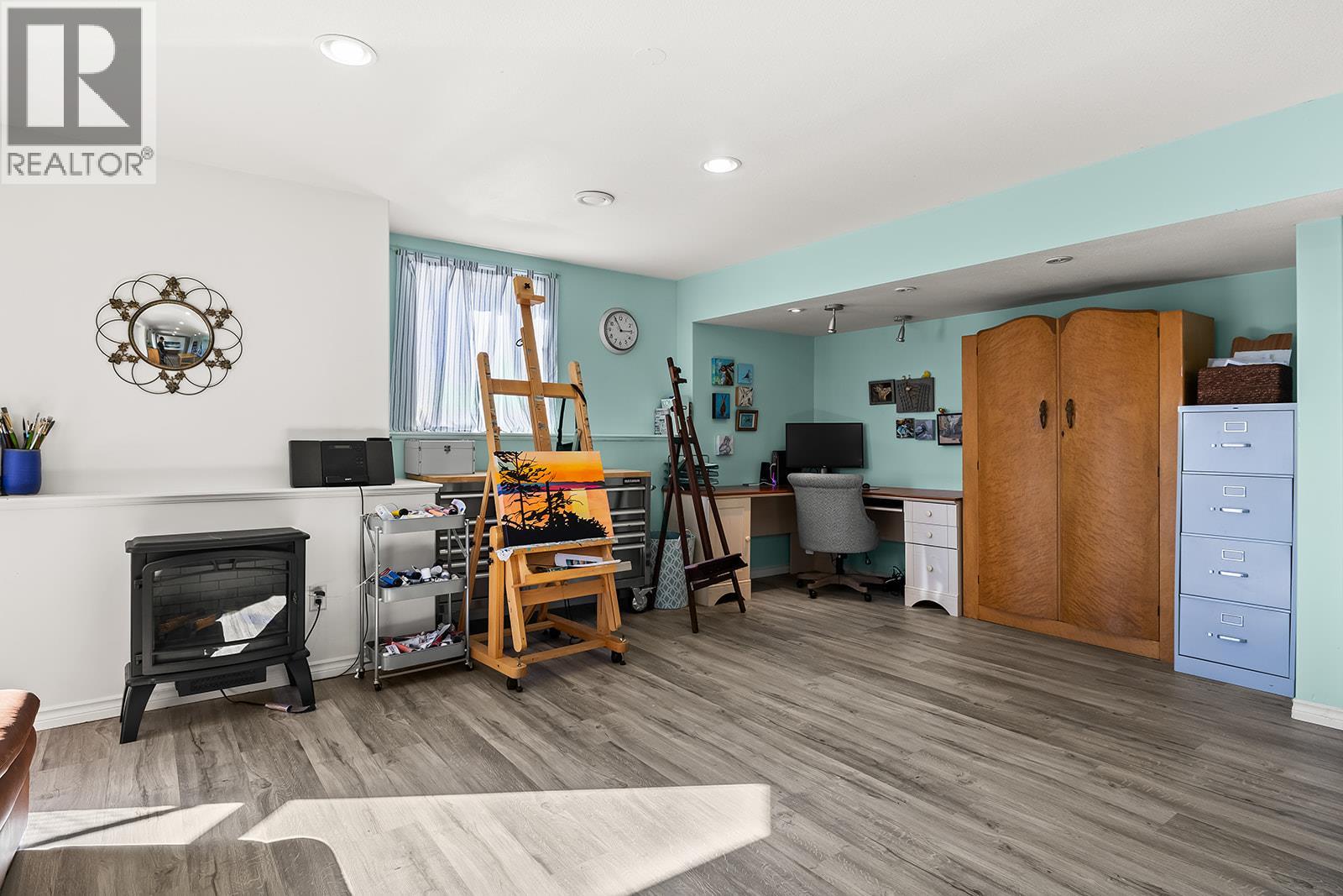  2031 Rosealee Lane, West Kelowna