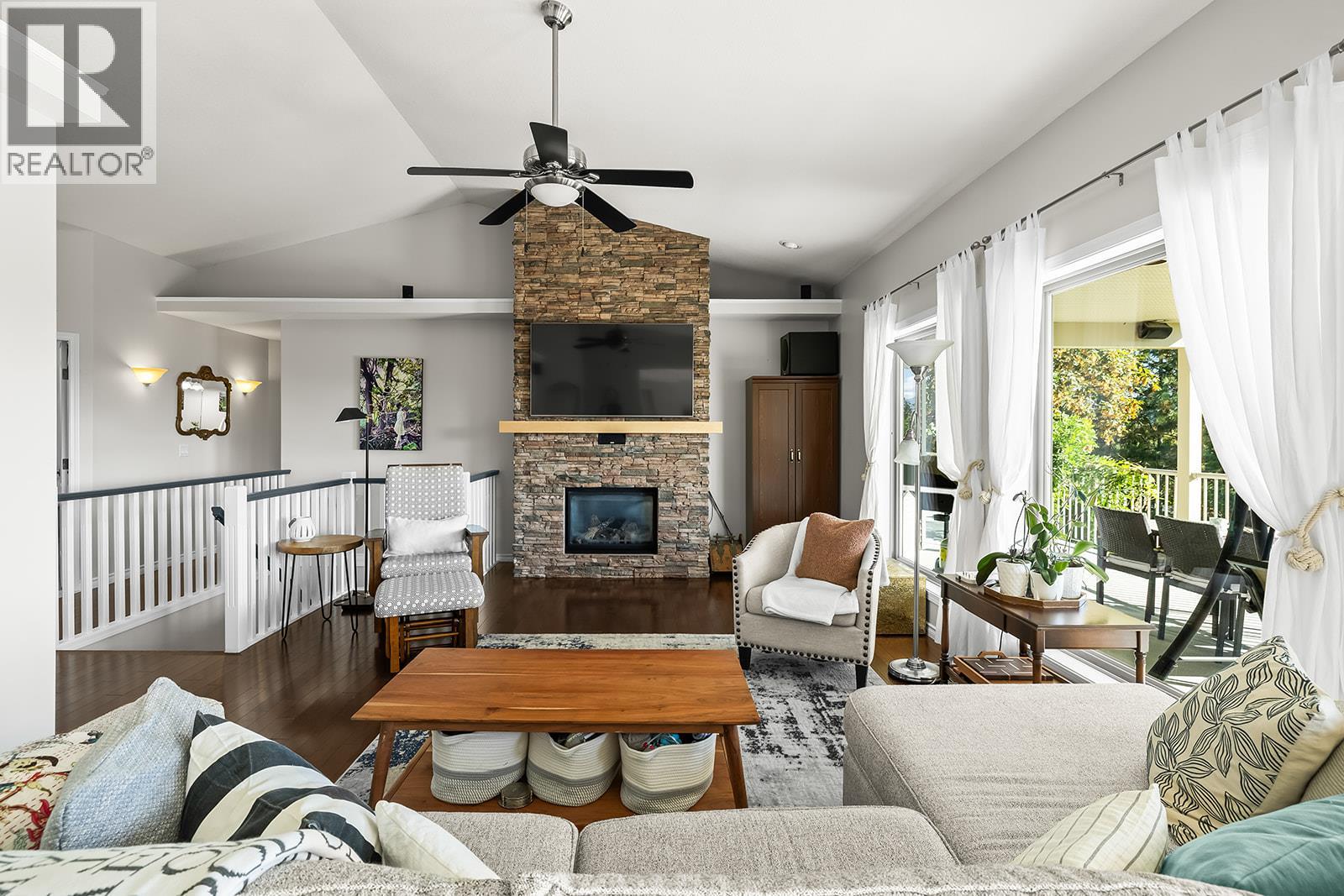  2031 Rosealee Lane, West Kelowna