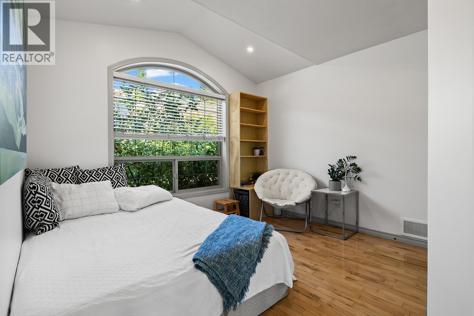  2031 Rosealee Lane, West Kelowna