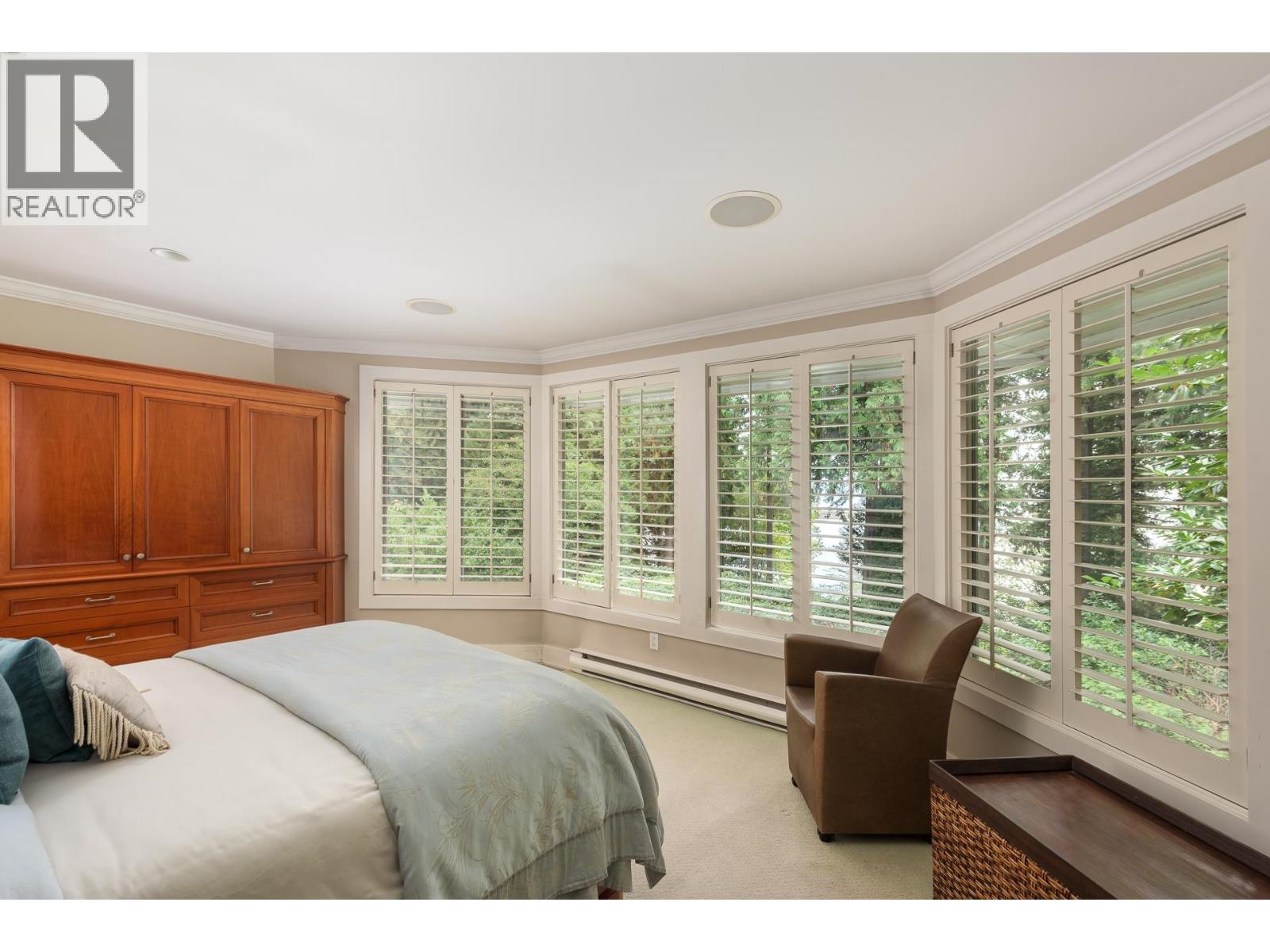 4708 DOGWOOD LANE, West Vancouver