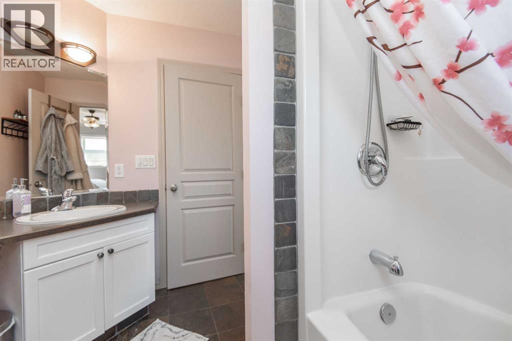 1 Pine Crescent, Blackfalds