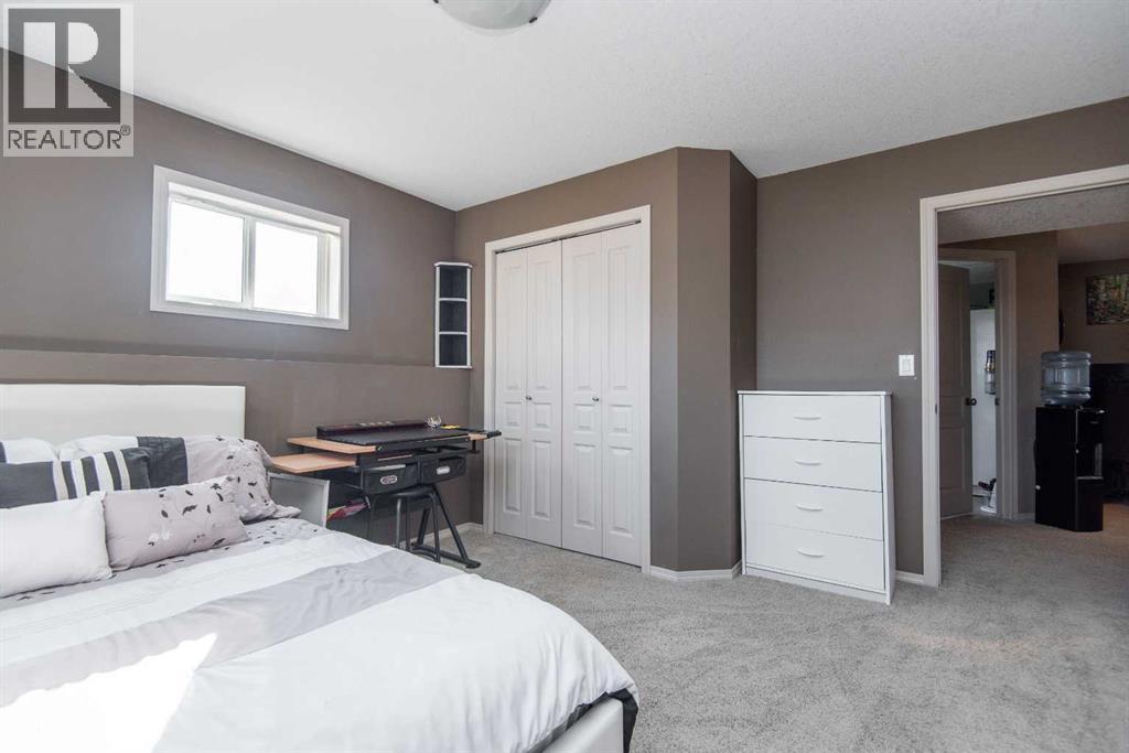 1 Pine Crescent, Blackfalds
