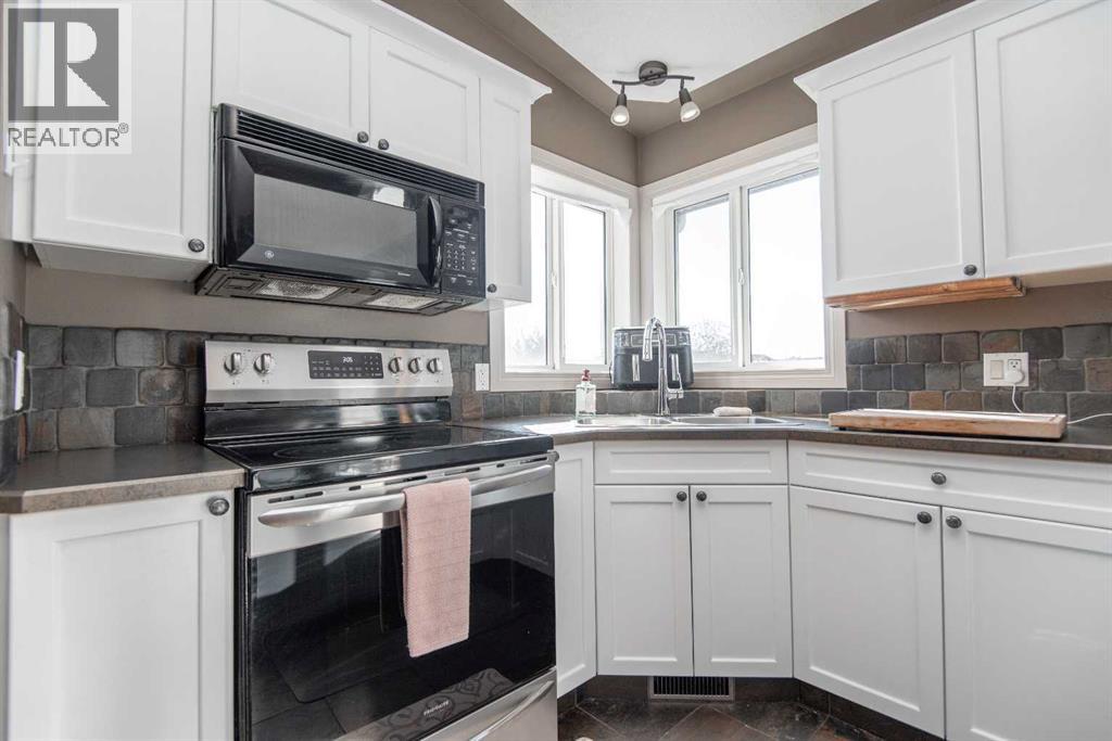 1 Pine Crescent, Blackfalds