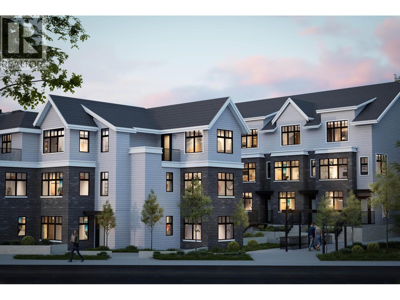 10 1928 GLENAIRE DRIVE, North Vancouver