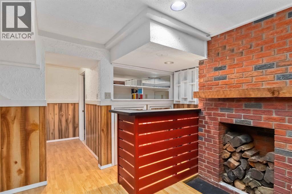 1 Harris Crescent, Fort McMurray
