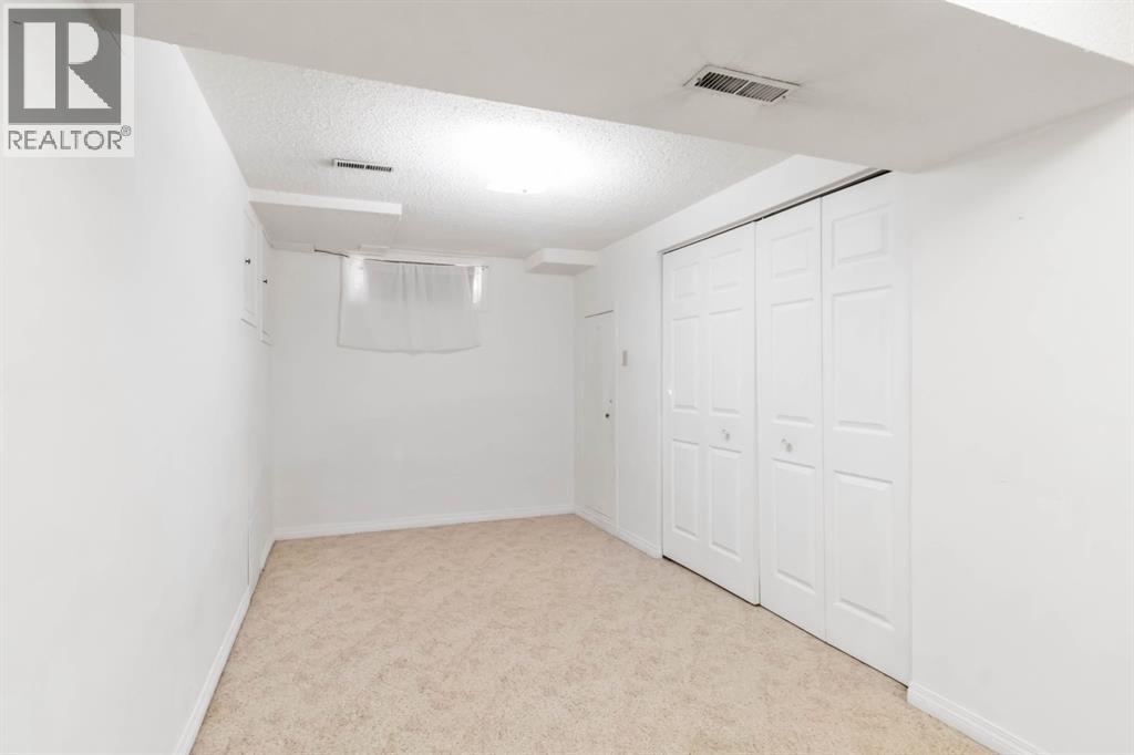 1 Harris Crescent, Fort McMurray