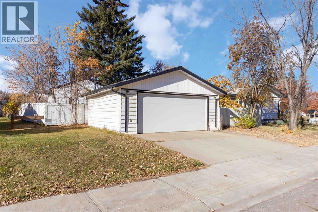 1 Harris Crescent, Fort McMurray