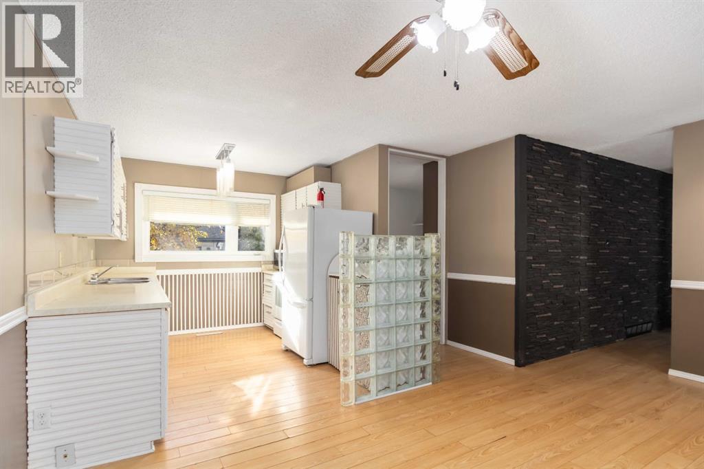 1 Harris Crescent, Fort McMurray
