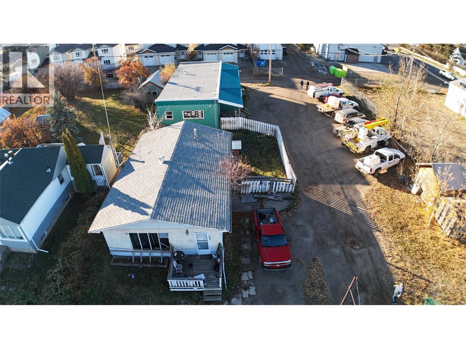 1433/1437 101 Avenue - 6