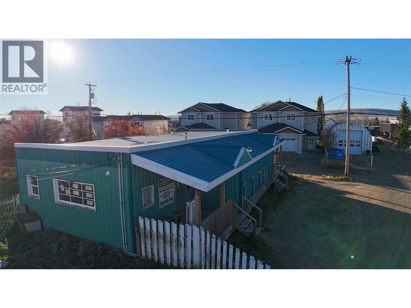 1433/1437 101 Avenue, Dawson Creek
