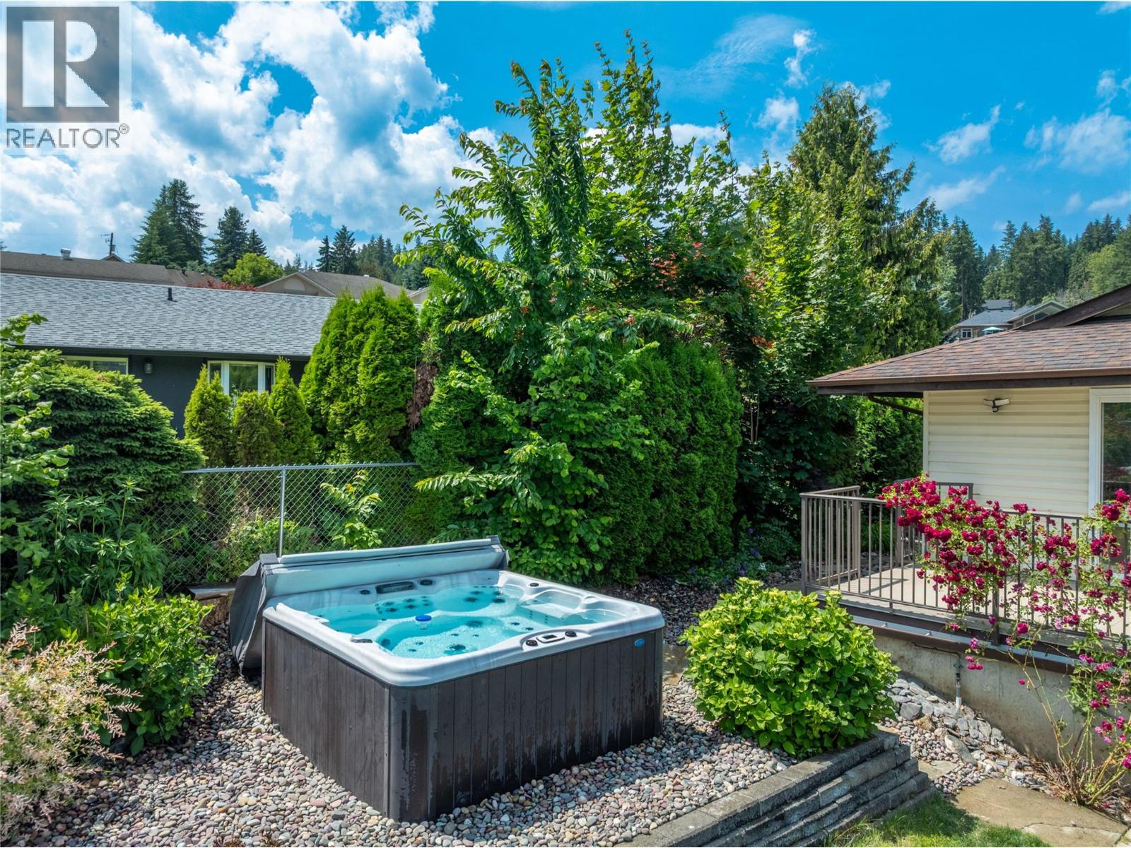 2484 Sunrise Boulevard, Blind Bay