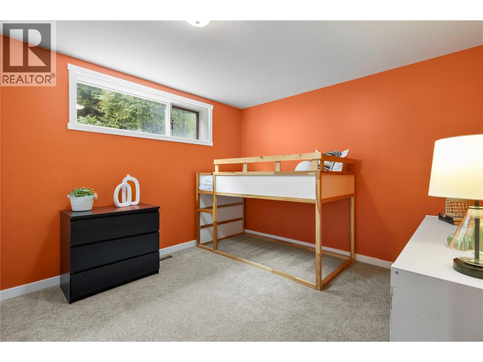 2484 Sunrise Boulevard, Blind Bay