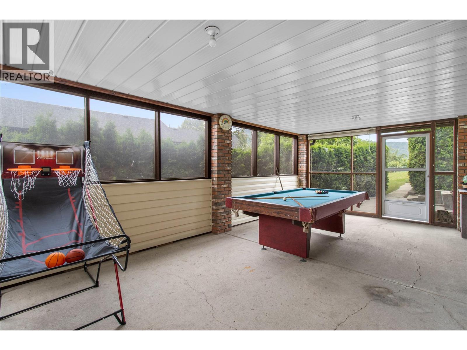 2484 Sunrise Boulevard, Blind Bay