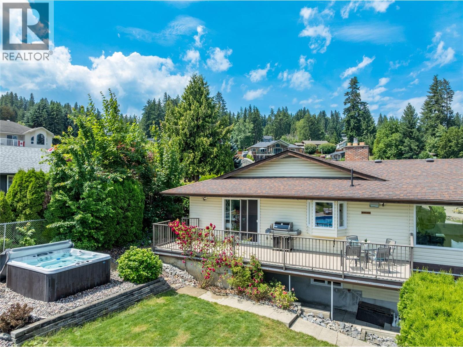 2484 Sunrise Boulevard, Blind Bay