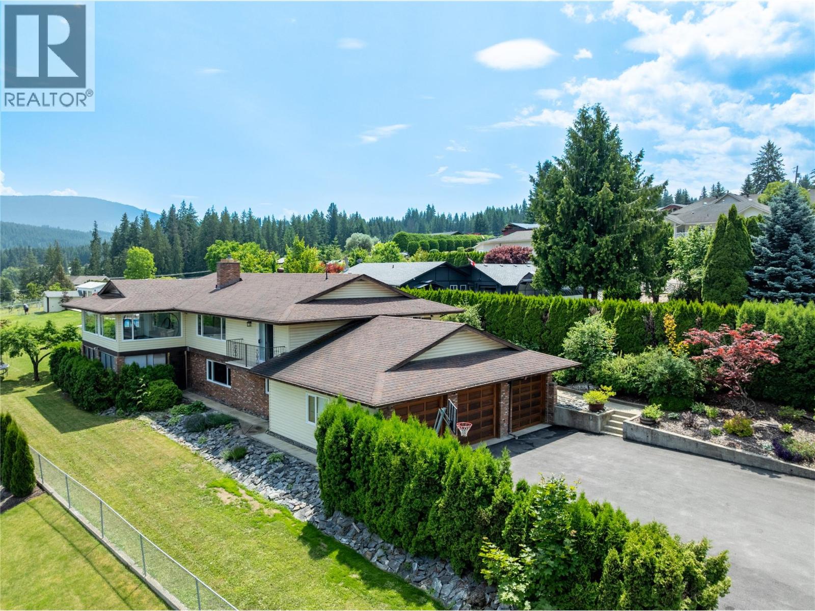 2484 Sunrise Boulevard, Blind Bay