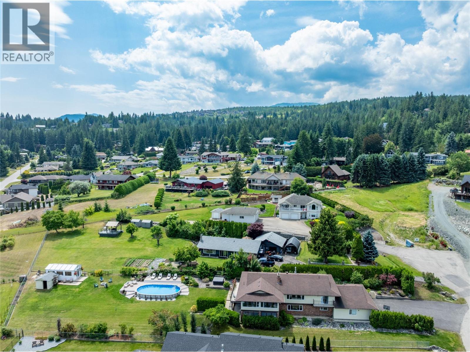 2484 Sunrise Boulevard, Blind Bay