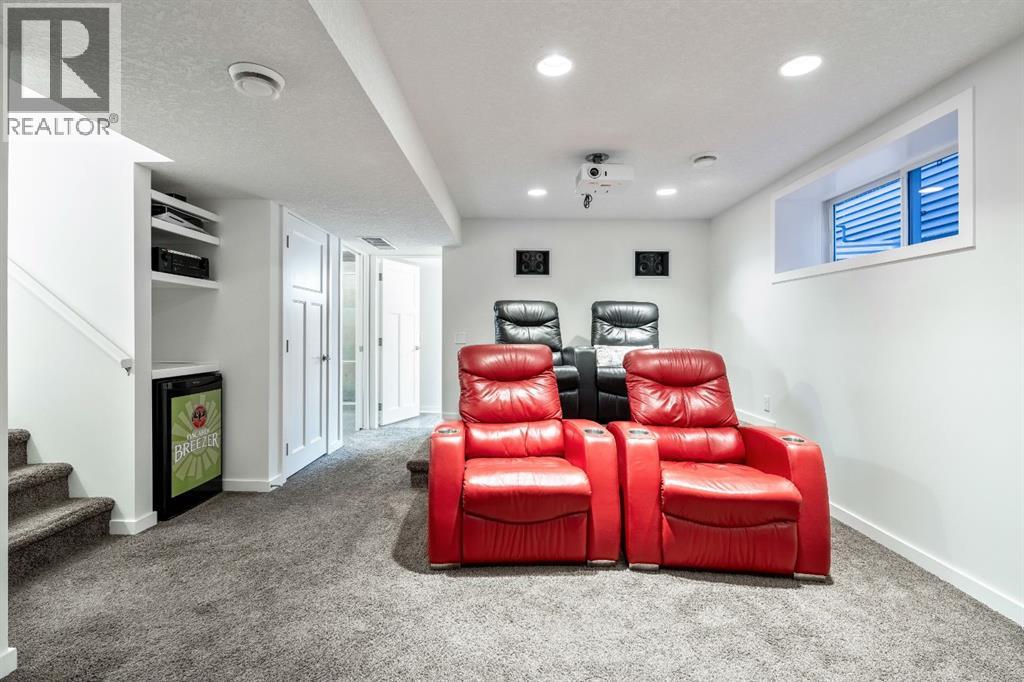 773 River Heights Crescent, Cochrane