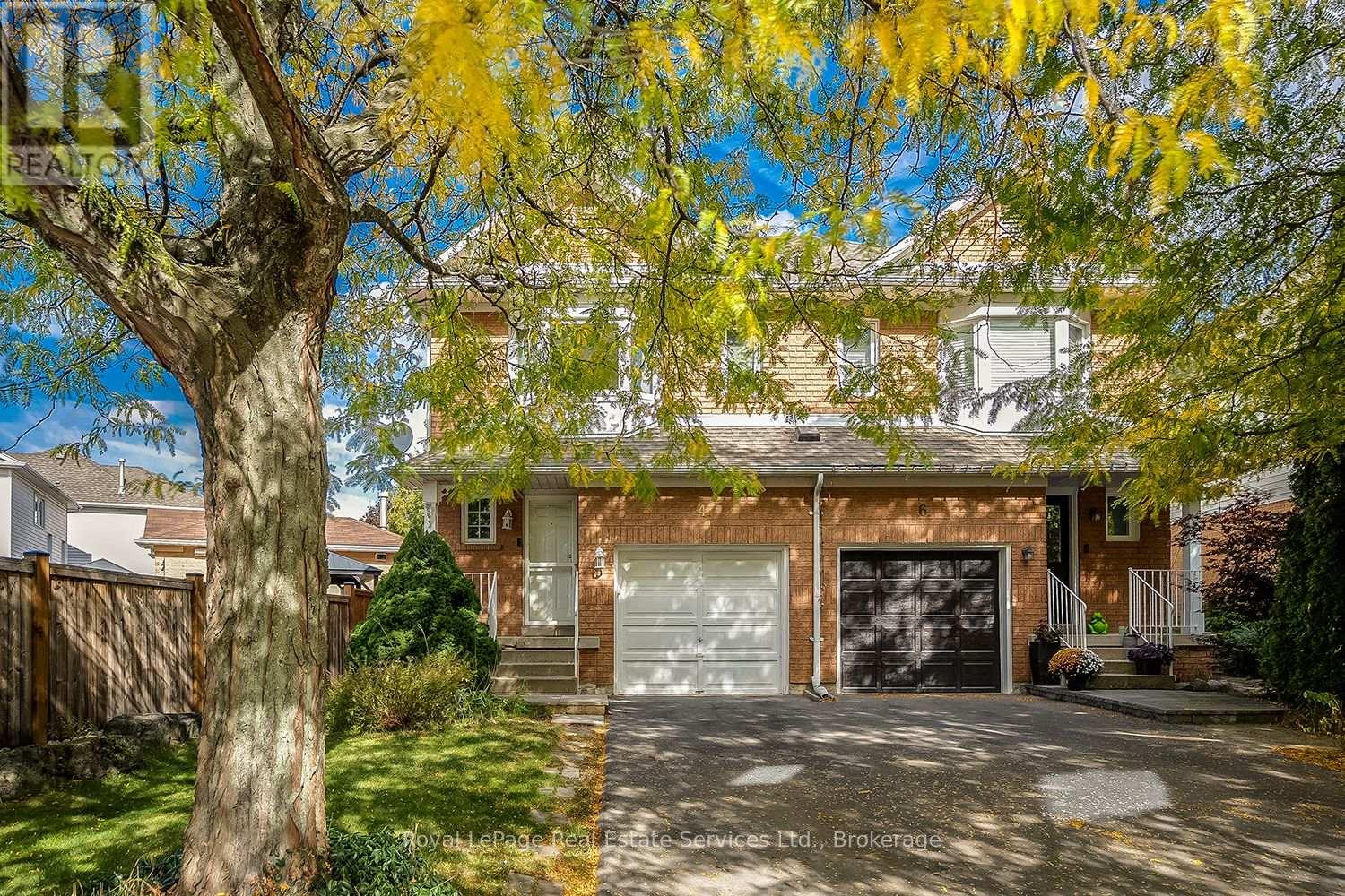 4 THORNLODGE DRIVE