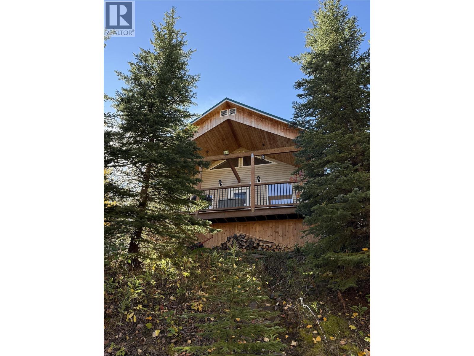 6750 Moberly Lake Road S, Moberly Lake