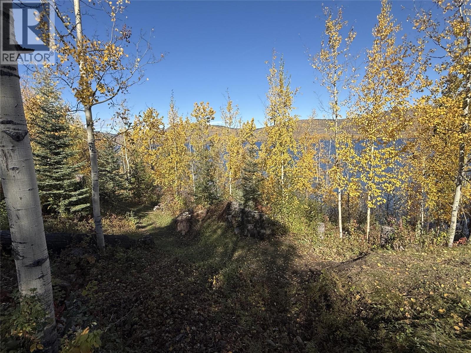 6750 Moberly Lake Road S, Moberly Lake