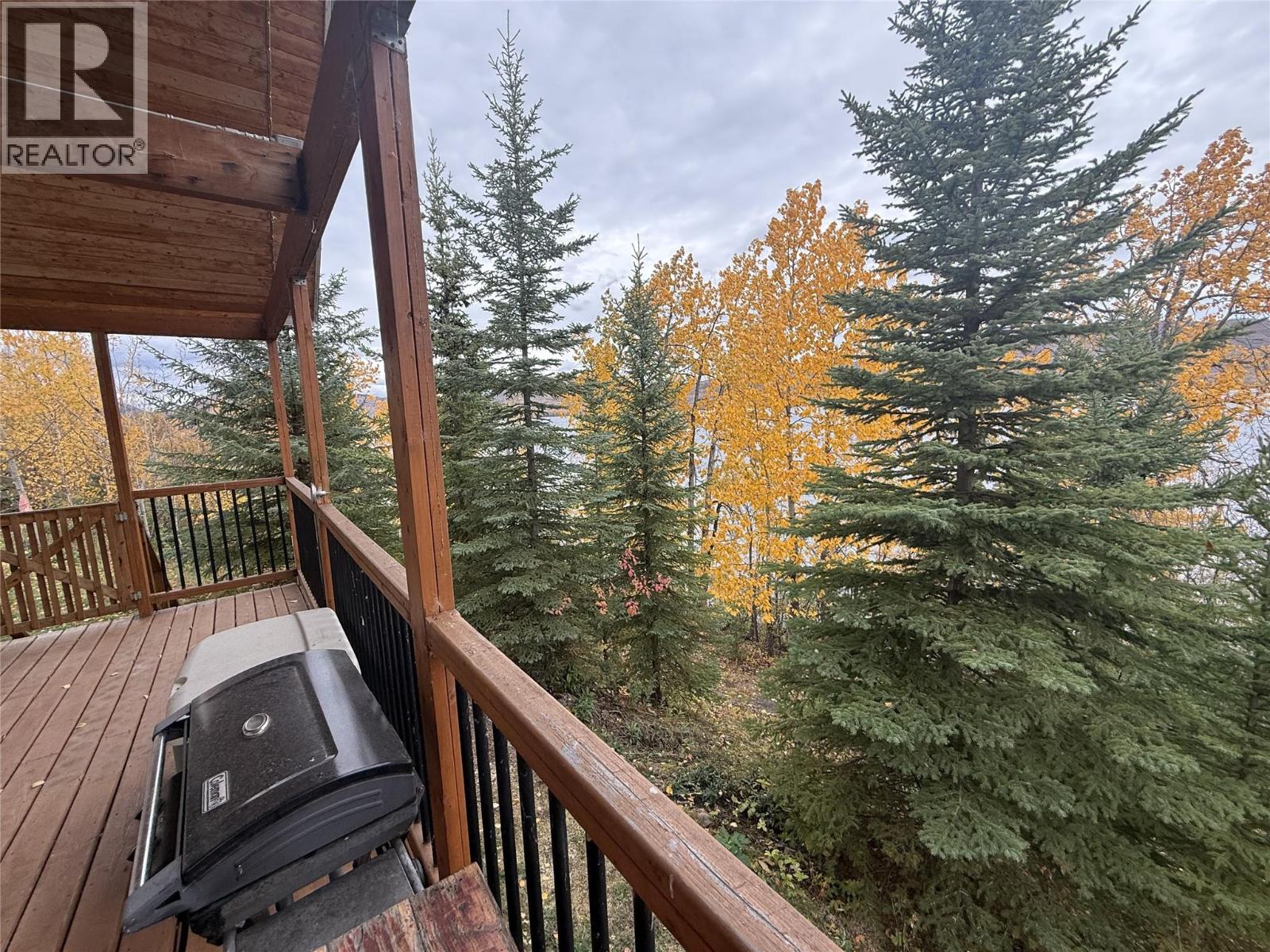 6750 Moberly Lake Road S, Moberly Lake