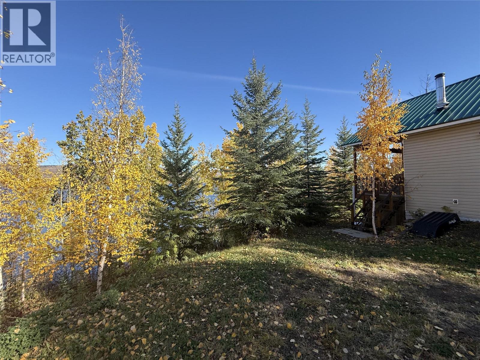 6750 Moberly Lake Road S, Moberly Lake