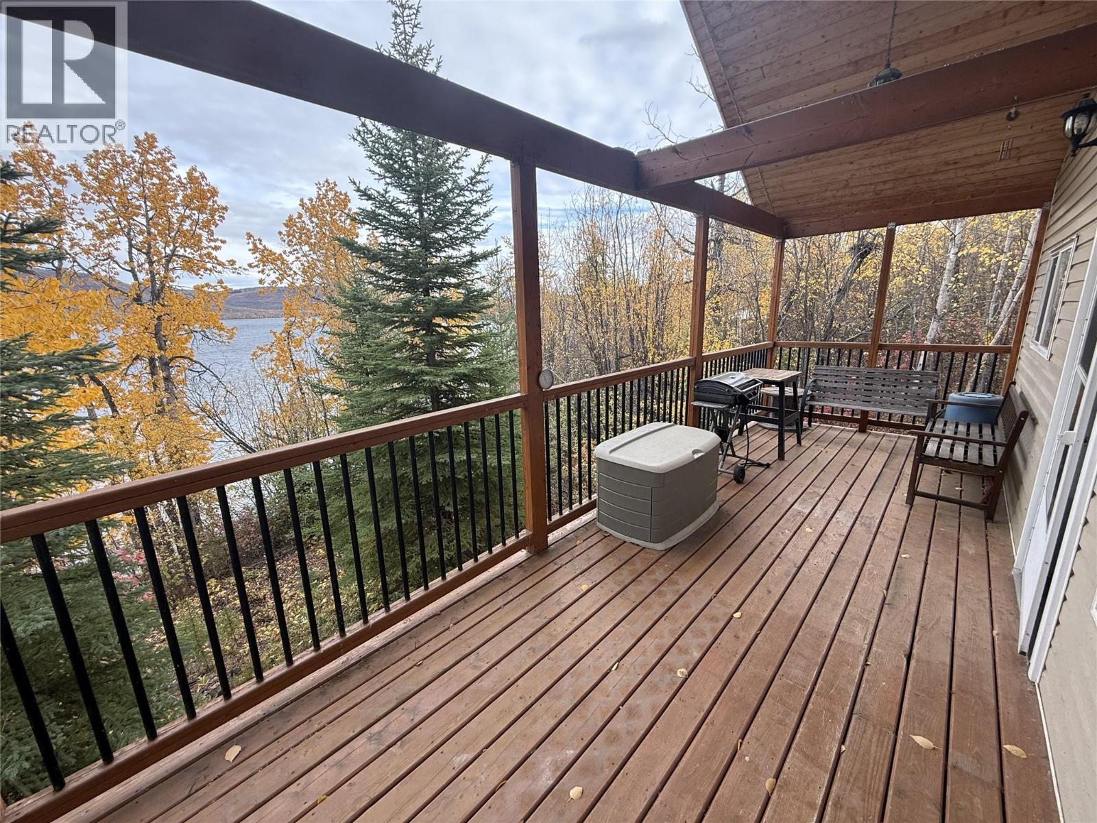 6750 Moberly Lake Road S, Moberly Lake