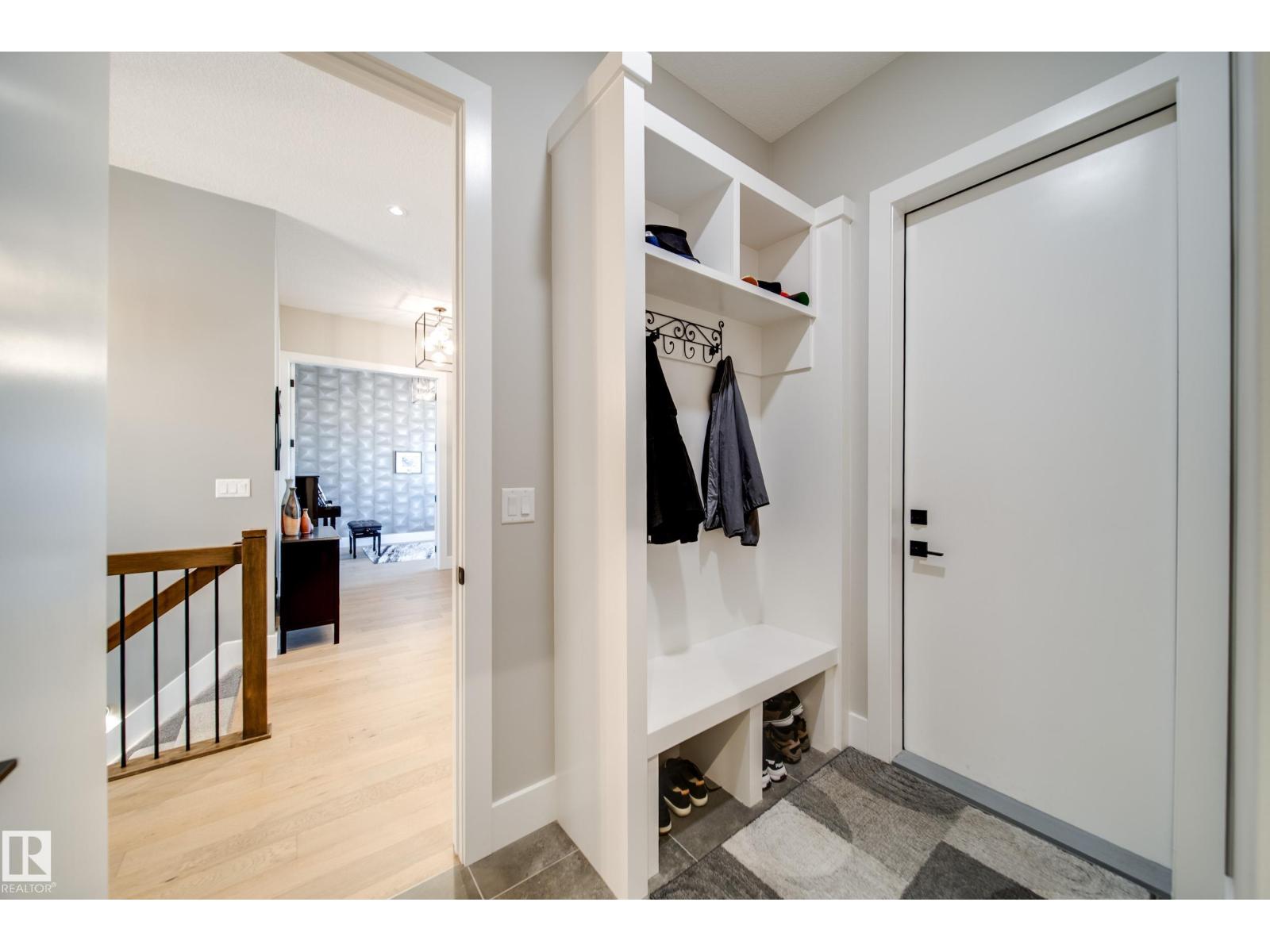 4605 KNIGHT PT SW, Edmonton