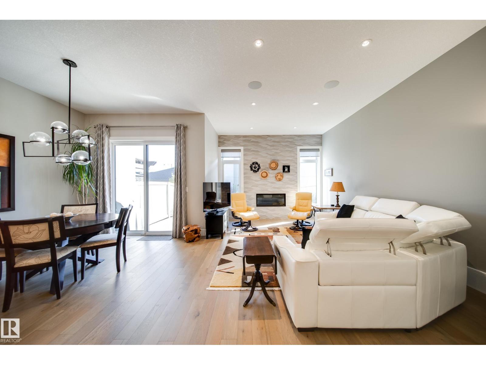 4605 KNIGHT PT SW, Edmonton