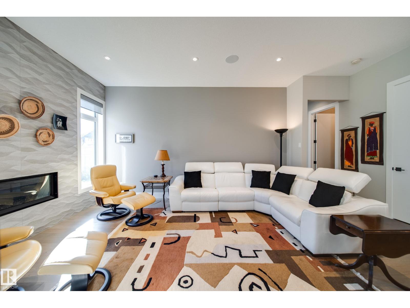 4605 KNIGHT PT SW, Edmonton