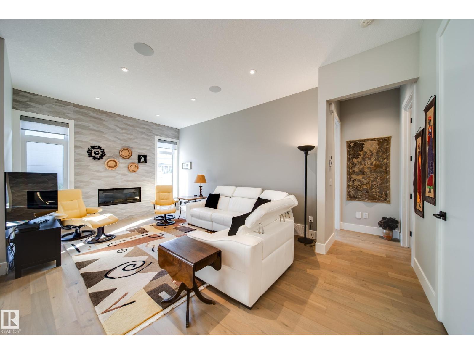 4605 KNIGHT PT SW, Edmonton