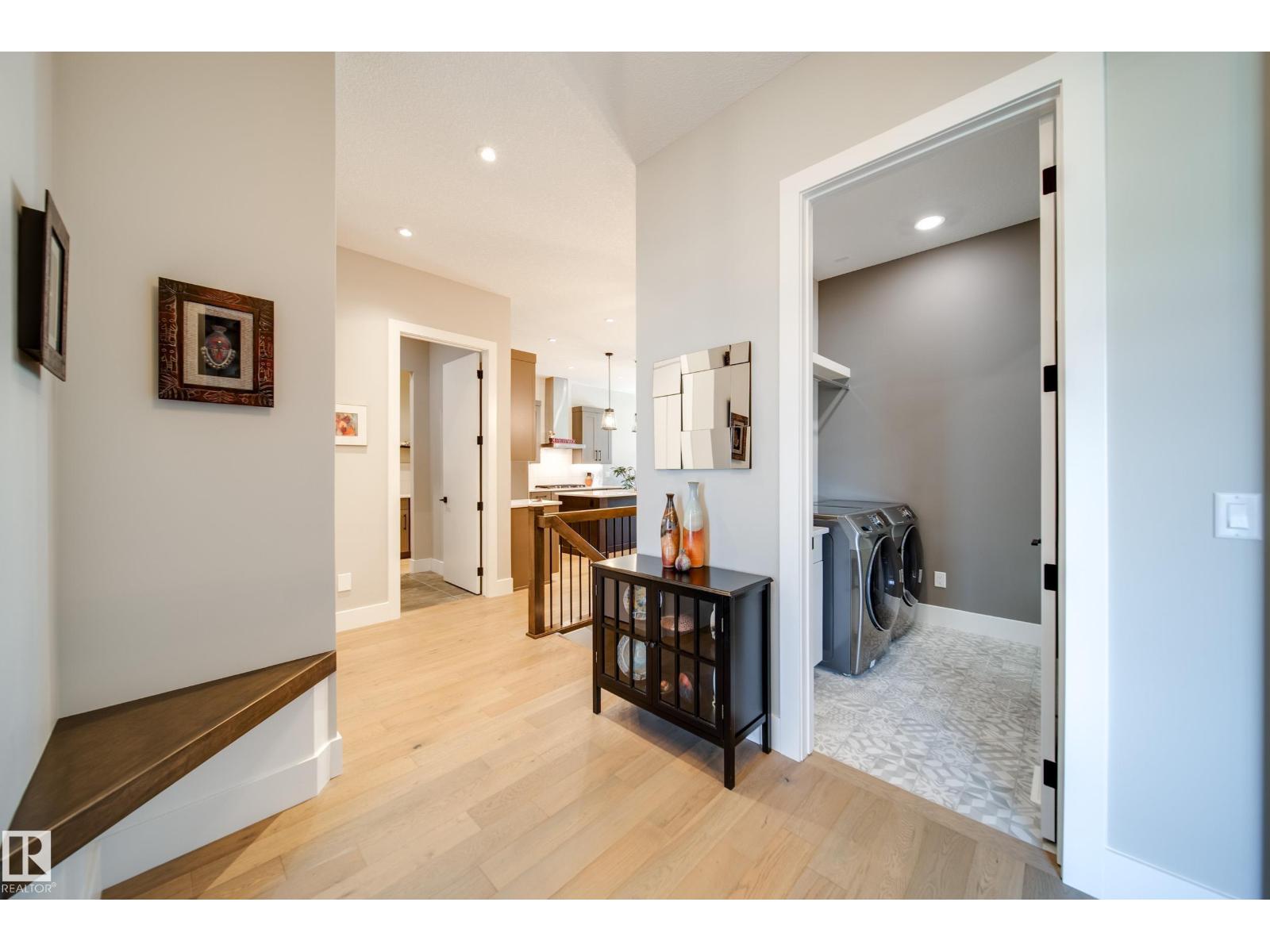 4605 KNIGHT PT SW, Edmonton